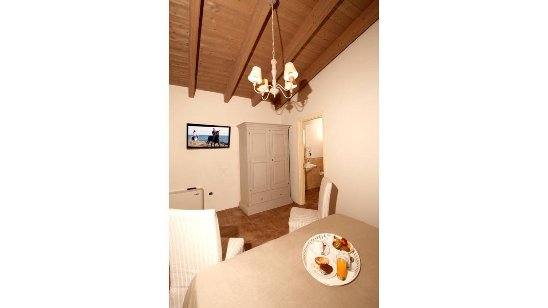 Bed and Breakfast Don Alfonso Dimora D'epoca Racale Exterior foto